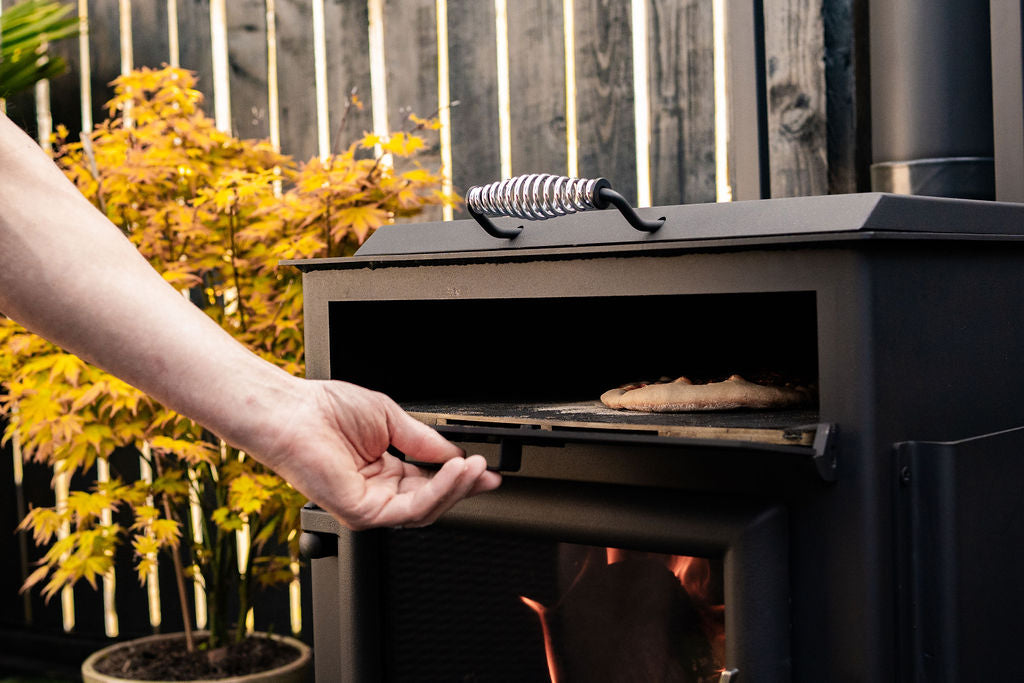ESSE Garden Stove with Pizza Oven