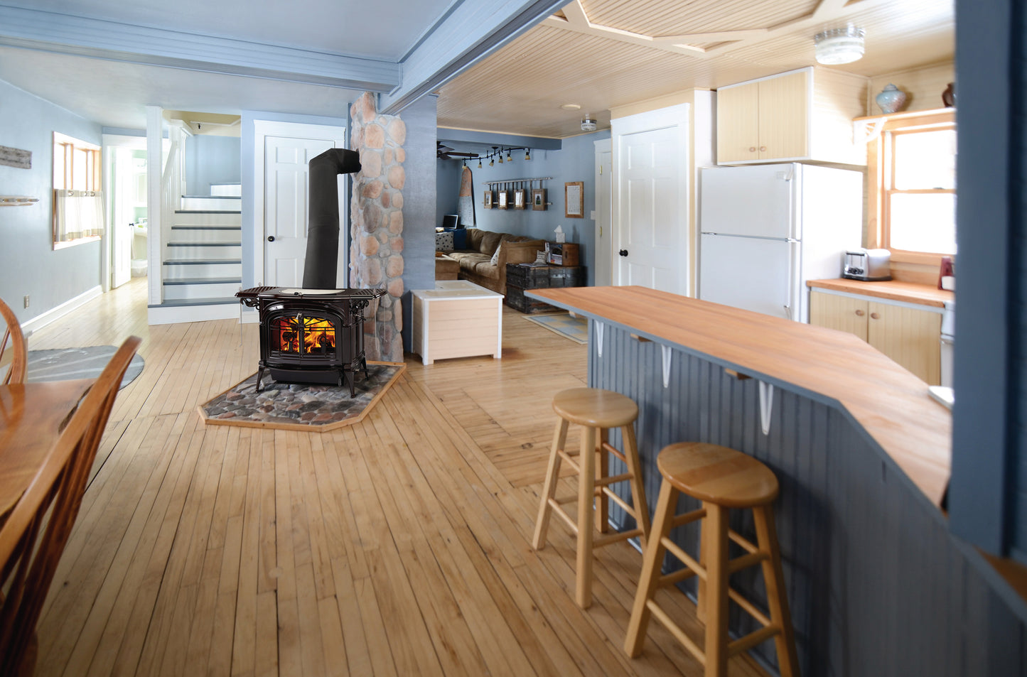 Vermont Castings Encore Freestanding Fireplace - Hunter Valley Heating