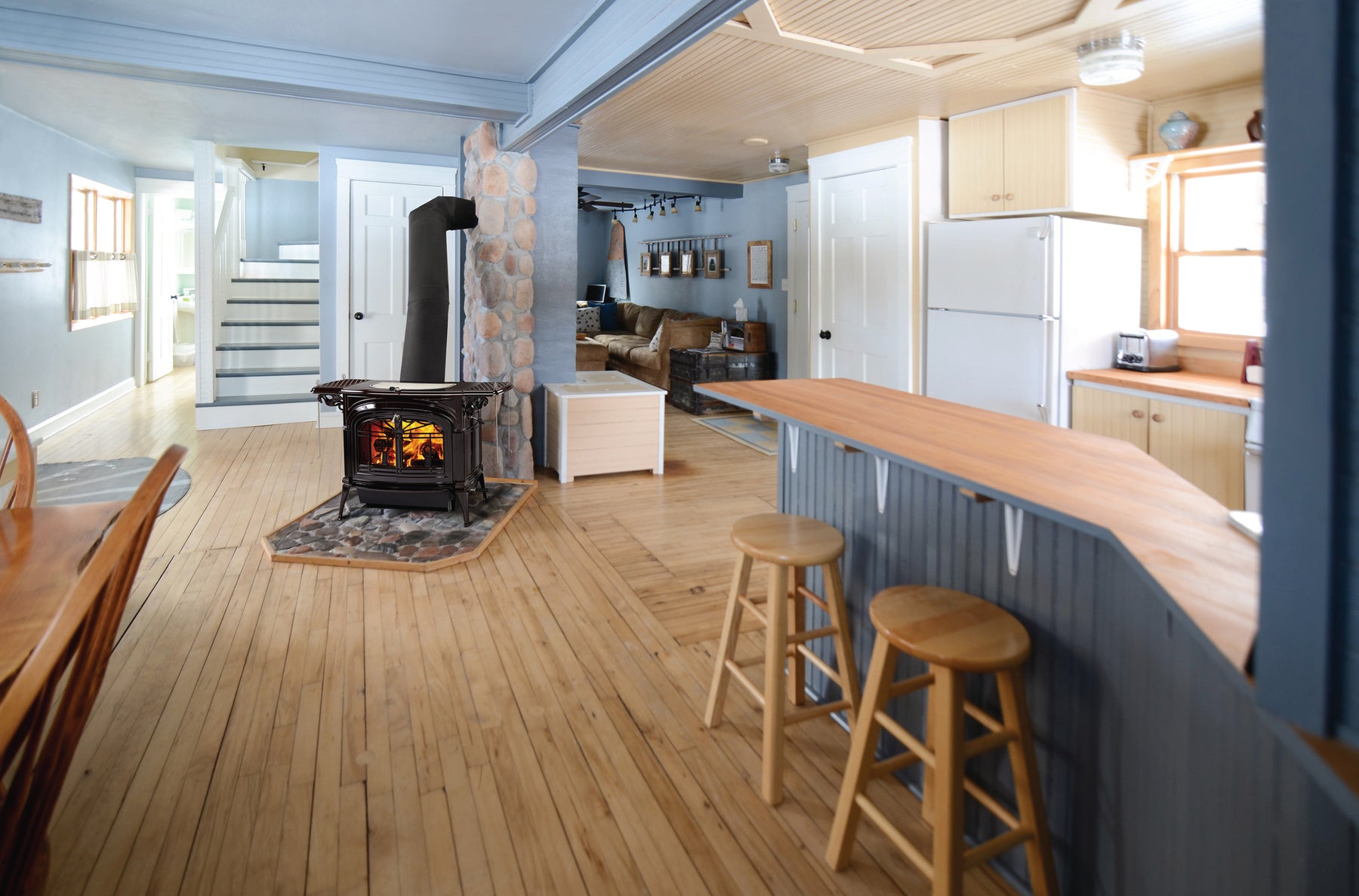 Vermont Castings Encore Freestanding Fireplace - Hunter Valley Heating